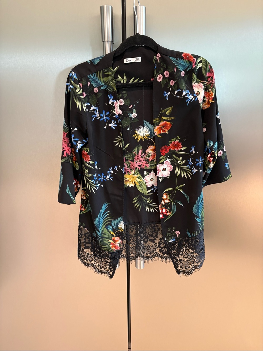 Dex Black Floral Lace-Trim Kimono